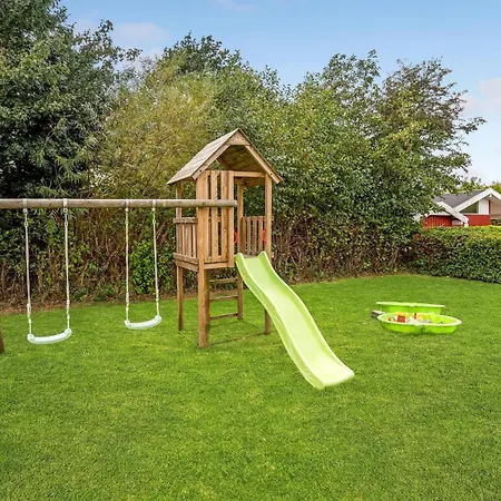 Holiday home 3 Bedroom Lovely In Sydals