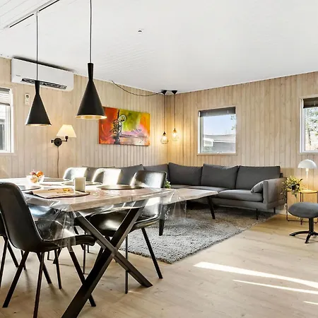 Holiday home 3 Bedroom Lovely In Sydals